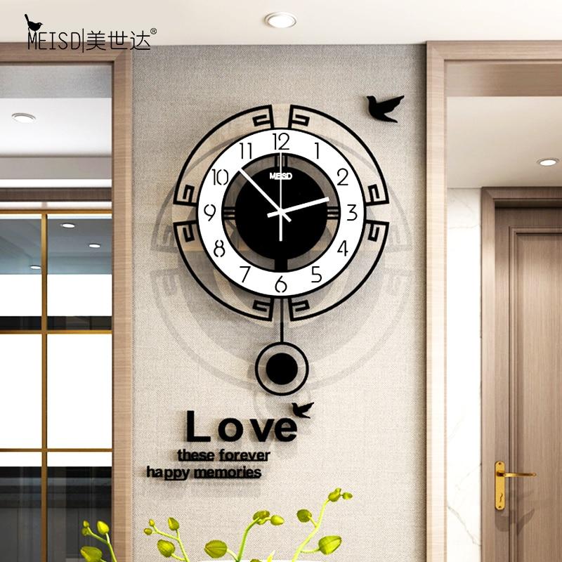 Reloj de Pared Grande Blanco en el muro