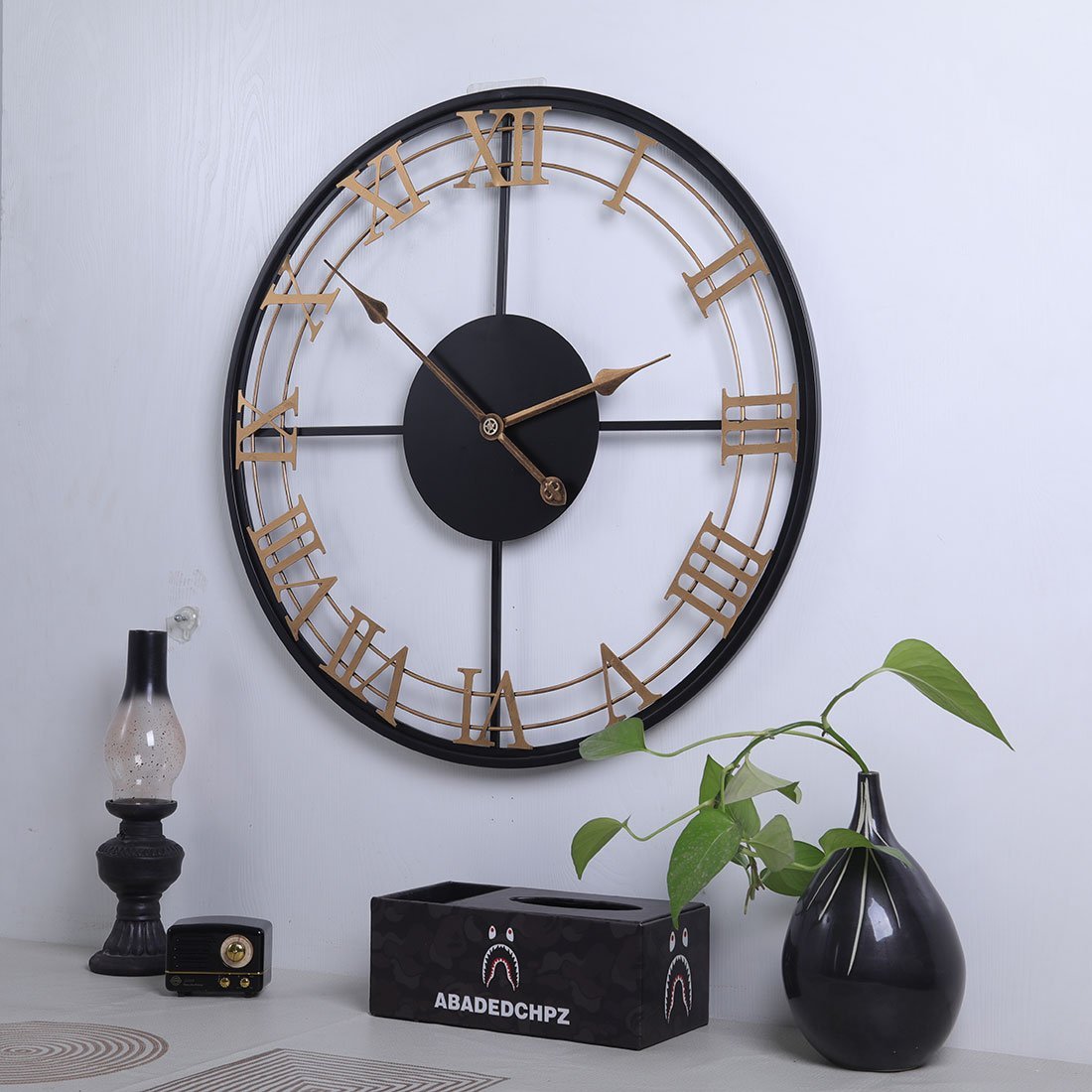 Reloj de Pared Antiguo en Chile de lado